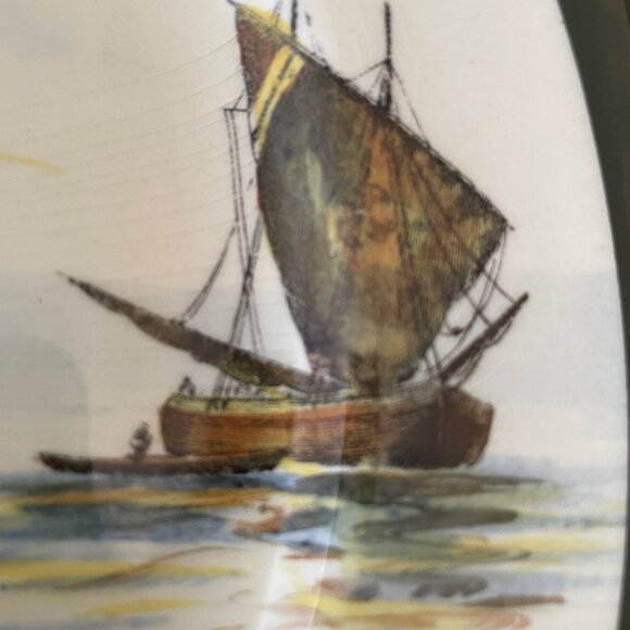 Royal Dalton England Ships D2872 Plate - In Good Condition - Picture 5 of 5